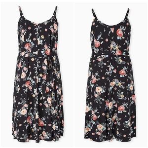 NWT Torrid Black Floral Challis Self Tie Midi Dress 2X